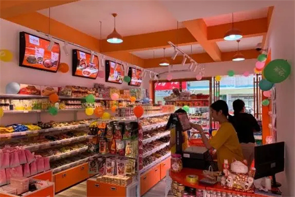 刘一鸣零食店加盟